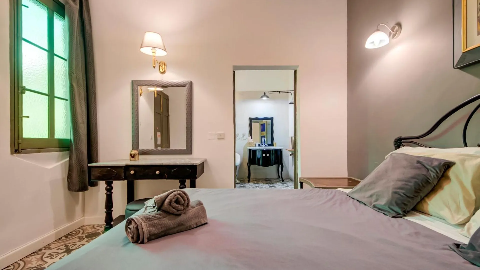 Boho Rooms Sliema