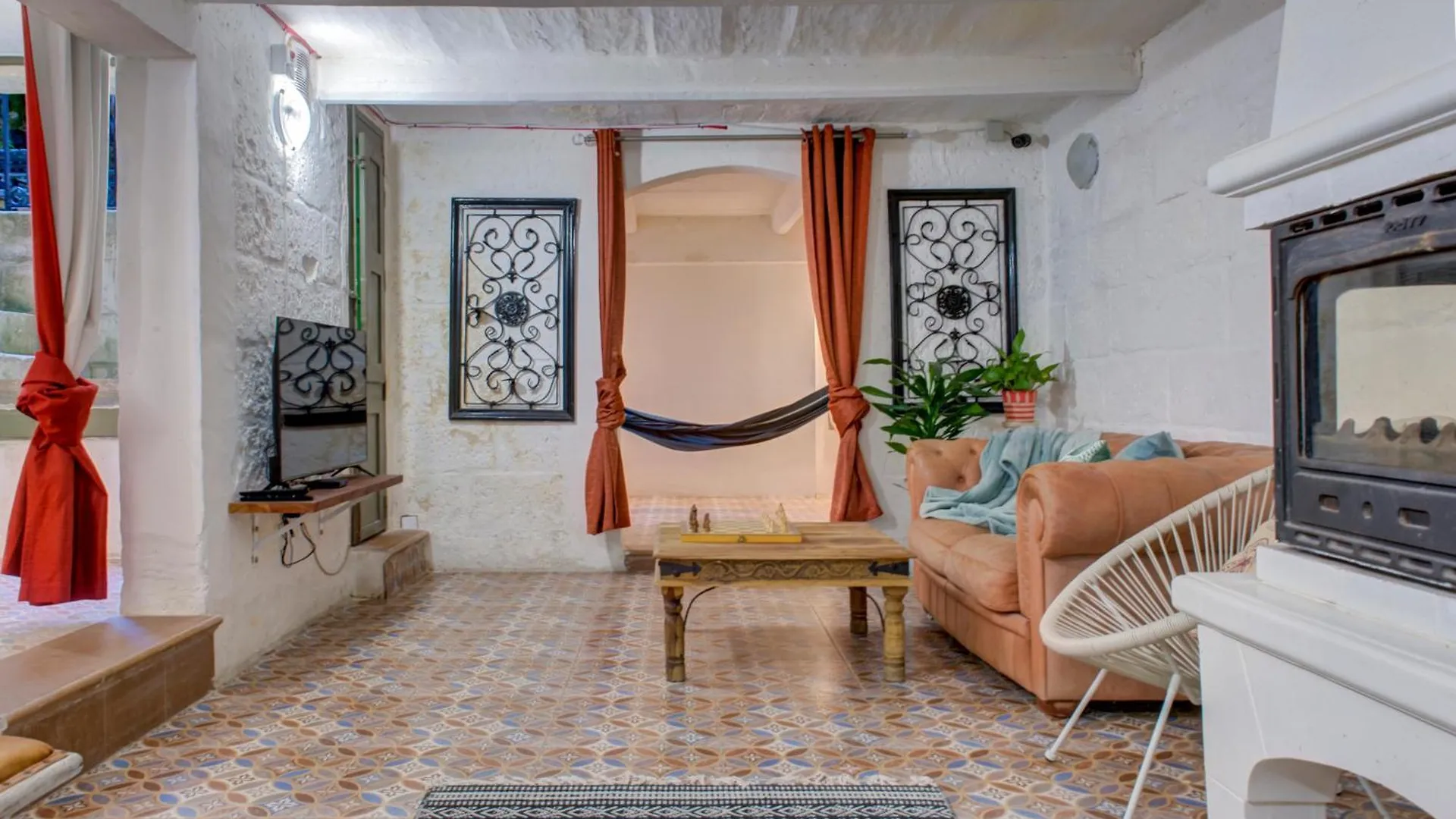 Boho Rooms Sliema Malta